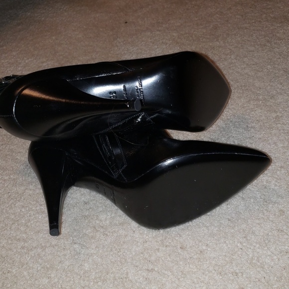 Saint Laurent NWT black badazz booties - Picture 6 of 7
